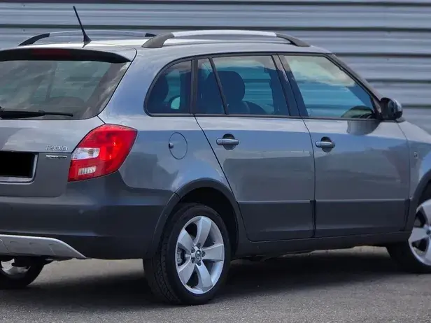 Škoda Fabia 1.6 TDI DPF Scout