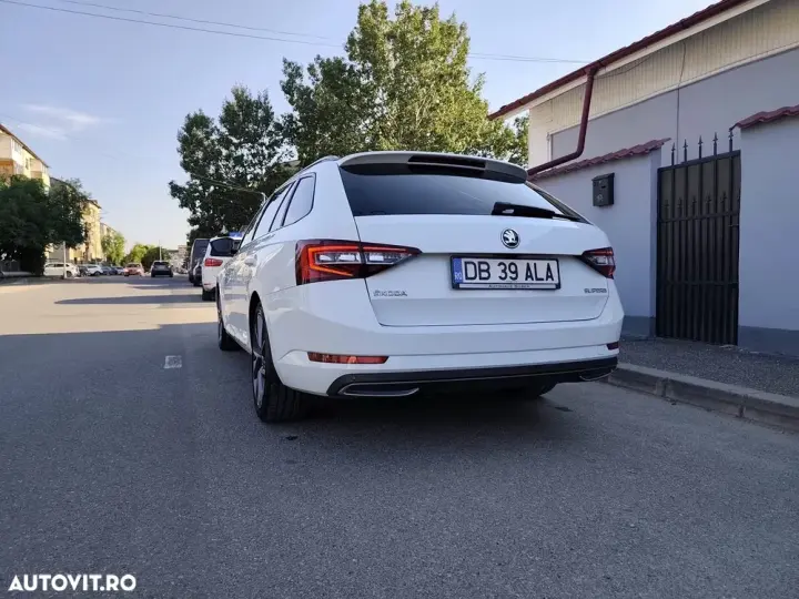 Škoda Superb III 2.0 TDI DSG Sportline