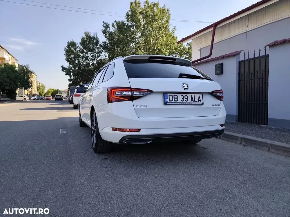 Škoda Superb III 2.0 TDI DSG Sportline — imagine 3