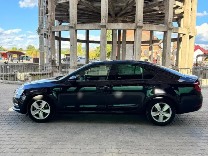 Škoda Octavia III 2.0 TDI DSG Ambition