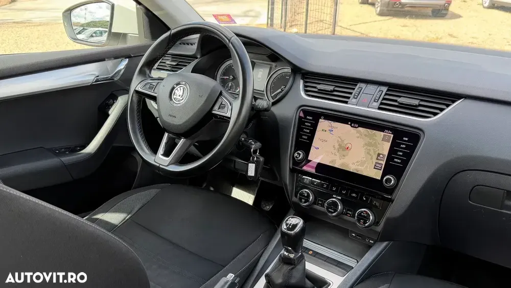 Škoda Octavia 1.6 TDI Style — imagine 5