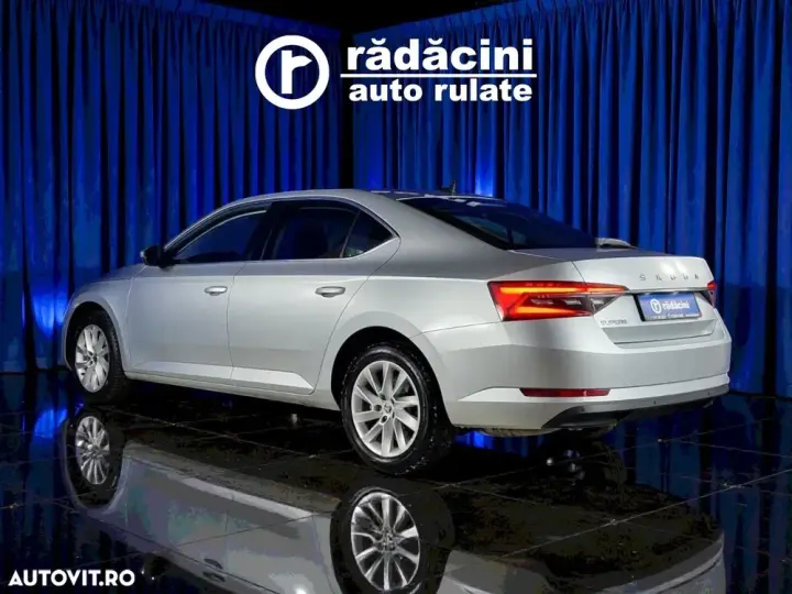 Škoda Superb III