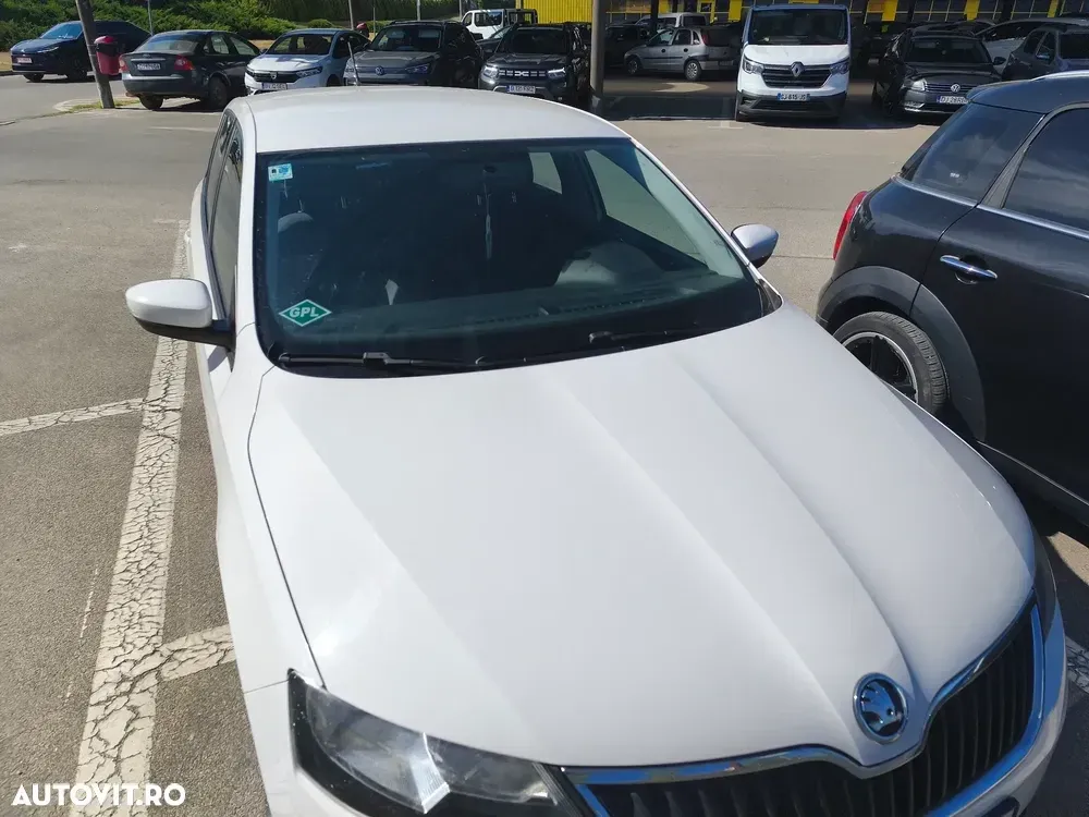 Škoda Rapid 1.2 TSI Style — imagine 5
