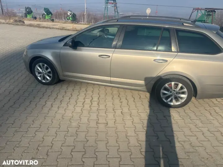 Škoda Octavia IV