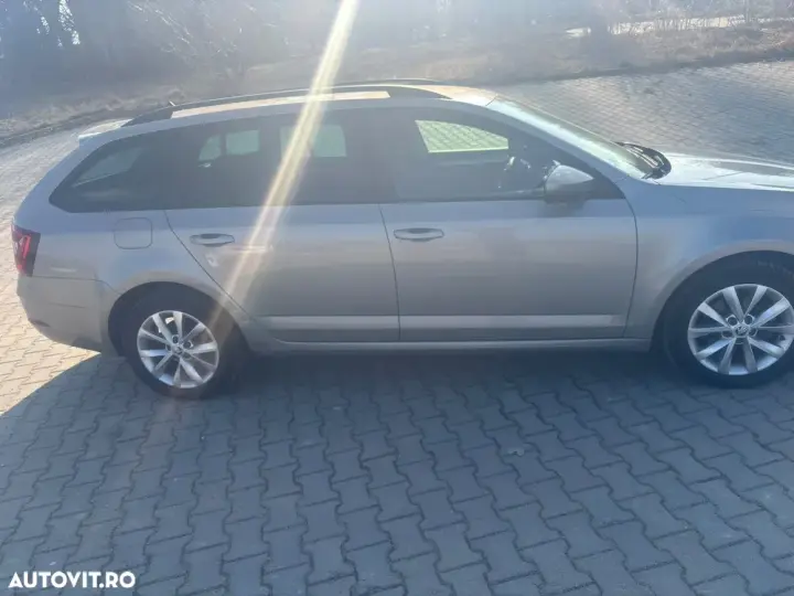 Škoda Octavia IV