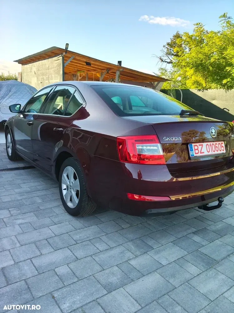 Škoda Octavia III — imagine 4