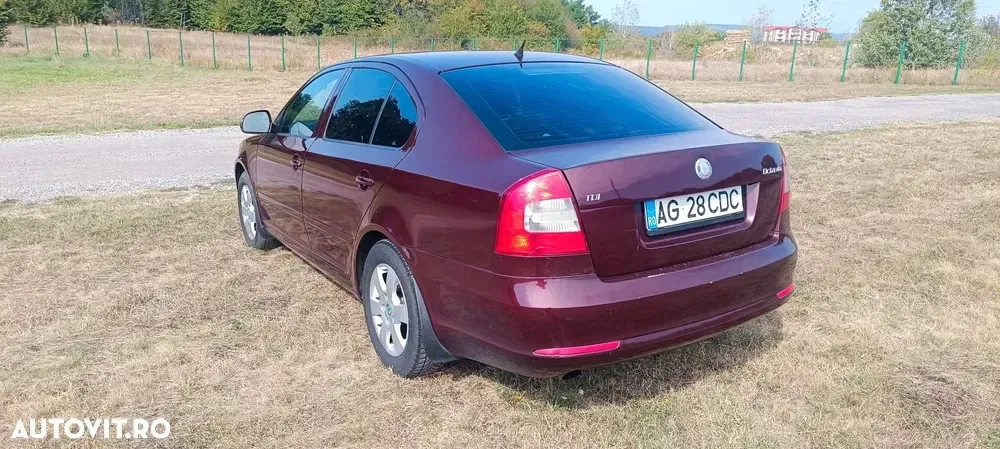 Škoda Octavia II 1.6 TDI Business — imagine 4