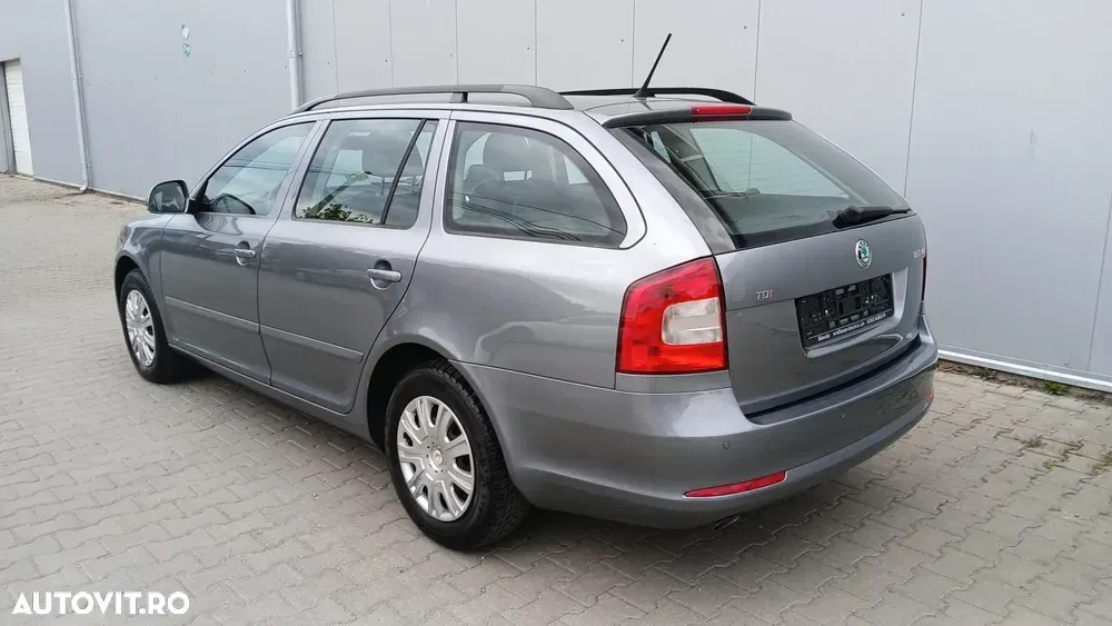 Škoda Octavia II — imagine 3