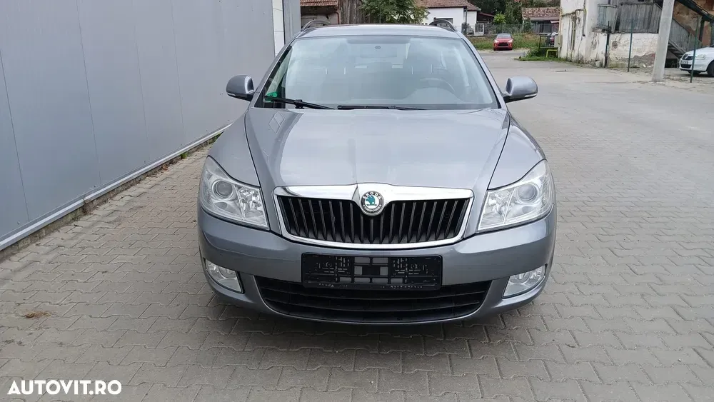 Škoda Octavia II — imagine 2