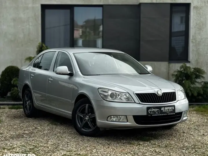 Škoda Octavia II 1.6 TDI Ambiente