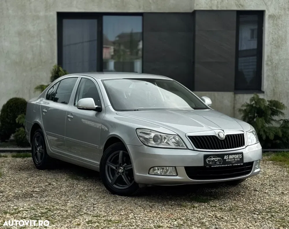 Škoda Octavia II 1.6 TDI Ambiente — imagine 3