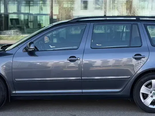 Škoda Octavia II 2.0 TDI DPF Elegance
