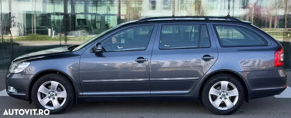 Škoda Octavia II 2.0 TDI DPF Elegance — imagine 2