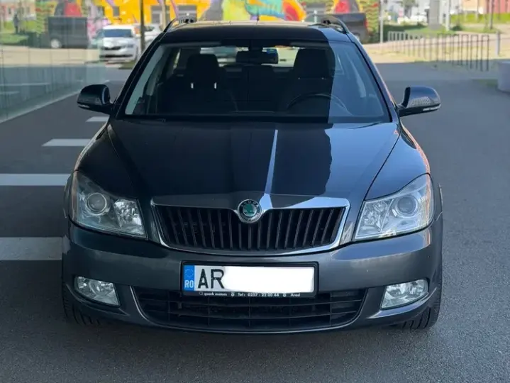 Škoda Octavia II 2.0 TDI DPF Elegance