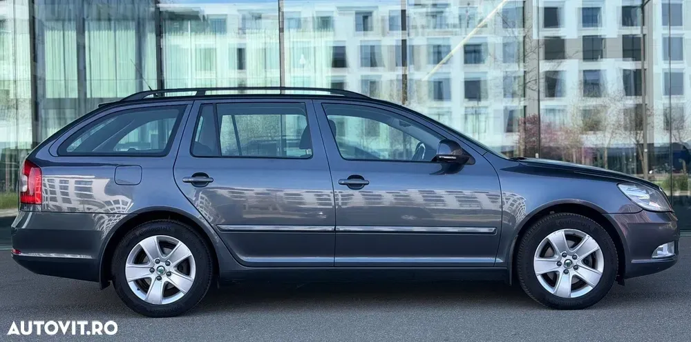 Škoda Octavia II 2.0 TDI DPF Elegance — imagine 5