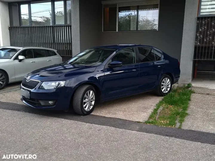 Škoda Octavia III 2.0 TDI AMBITION DSG
