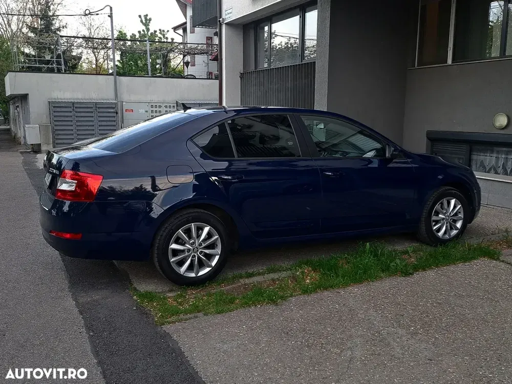 Škoda Octavia III 2.0 TDI AMBITION DSG — imagine 5