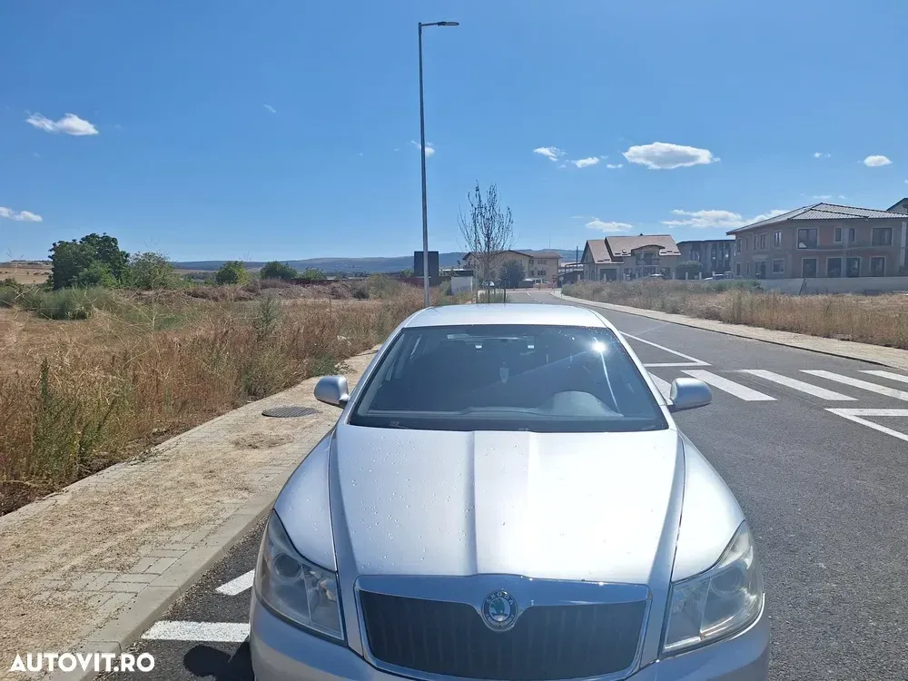 Škoda Octavia II — imagine 2