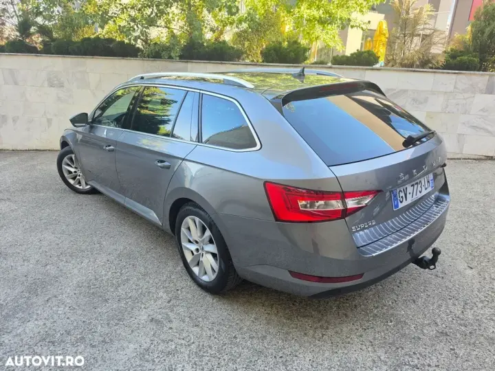 Škoda Superb III