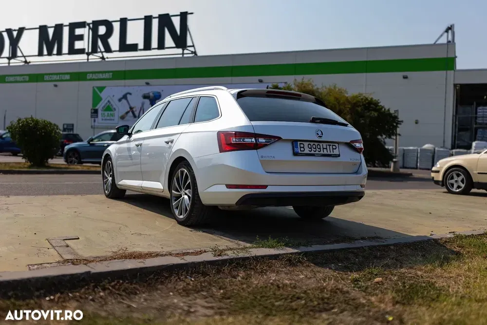 Škoda Superb III 2.0 TDI DSG 4X4 Laurin & Klement — imagine 3