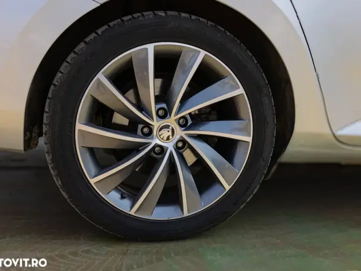 Škoda Superb III 2.0 TDI DSG 4X4 Laurin & Klement