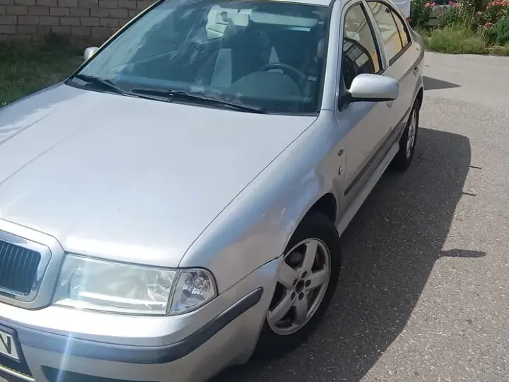 Škoda Octavia I 1.6 Elegance