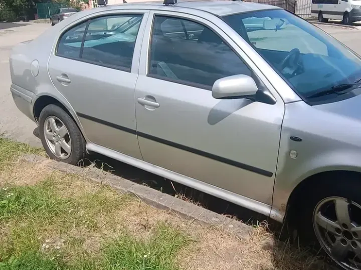 Škoda Octavia I 1.6 Elegance