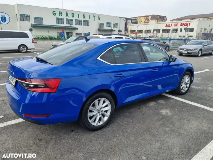 Škoda Superb III 2.0 TSI DSG Ambition