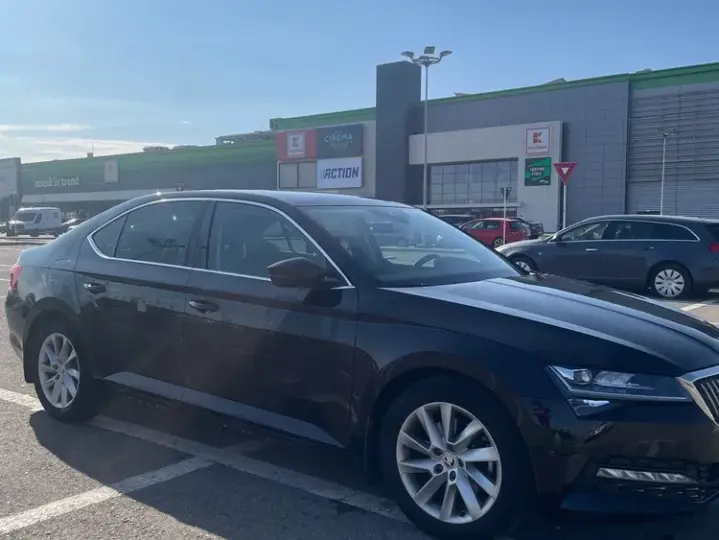 Škoda Superb III