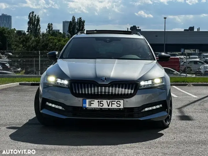 Škoda Superb III