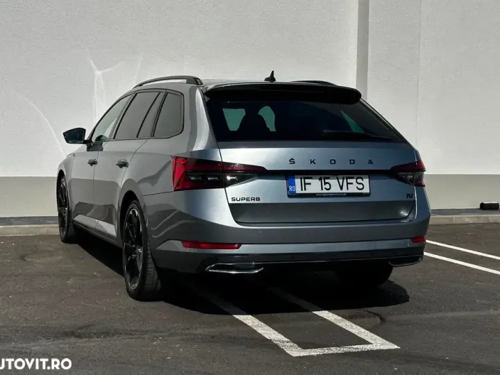 Škoda Superb III