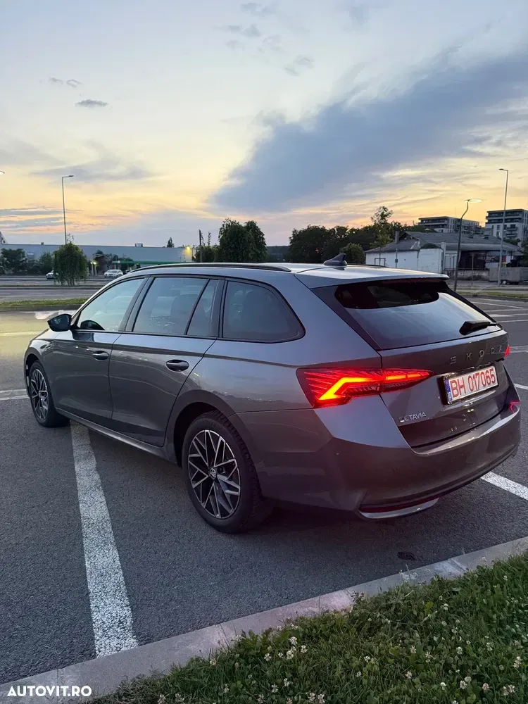 Škoda Octavia IV 2.0 TDI DSG Selection — imagine 4