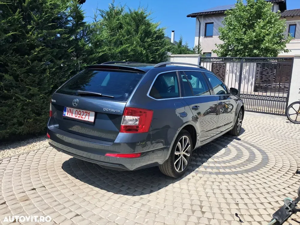 Škoda Octavia III 2.0 TDI Premium Edition — imagine 3