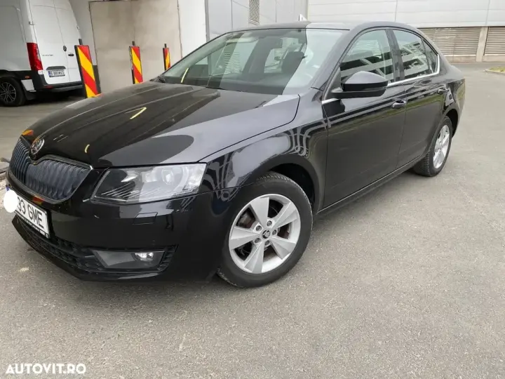 Škoda Octavia 1.6 TDI DSG Ambition