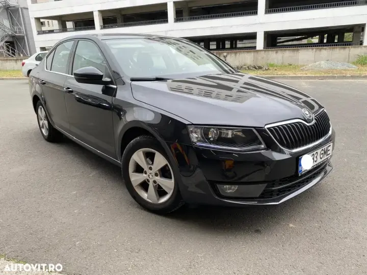 Škoda Octavia 1.6 TDI DSG Ambition