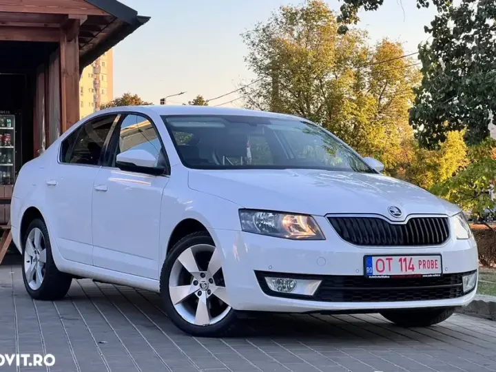 Škoda Octavia III 1.6 TDI DSG Premium Edition