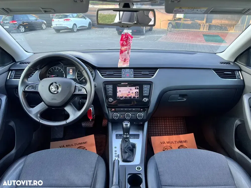 Škoda Octavia III 1.6 TDI DSG Premium Edition — imagine 6
