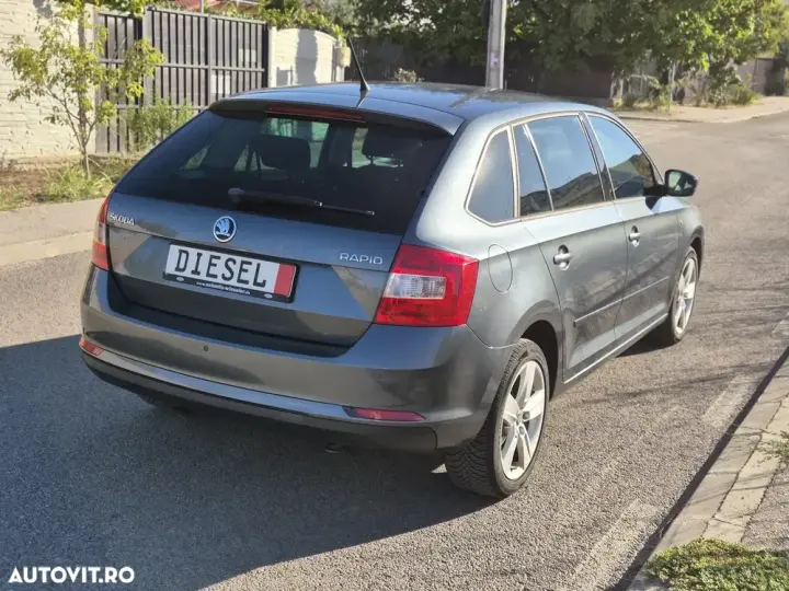 Škoda Rapid 1.6 TDI DSG Style+