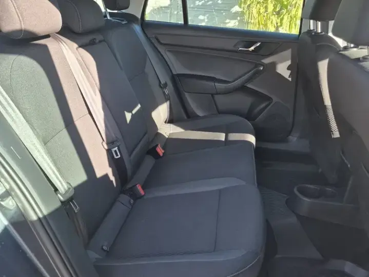 Škoda Rapid 1.6 TDI DSG Style+