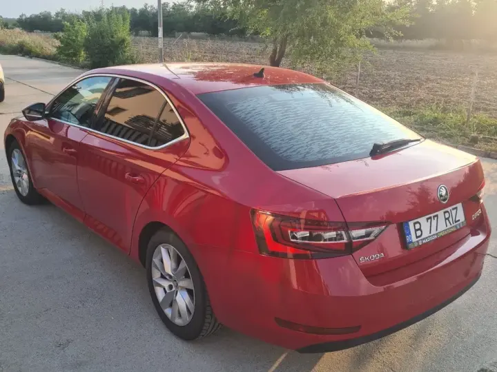 Škoda Superb 2.0 TDI DSG Ambition