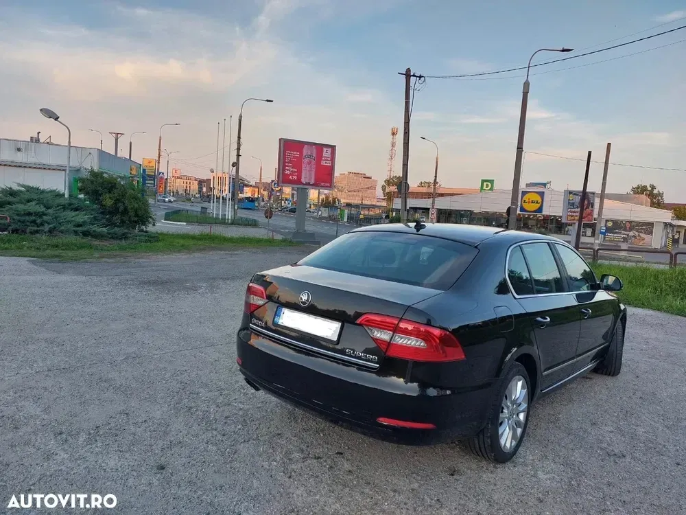 Škoda Superb II 2.0 TDI Ambition — imagine 3