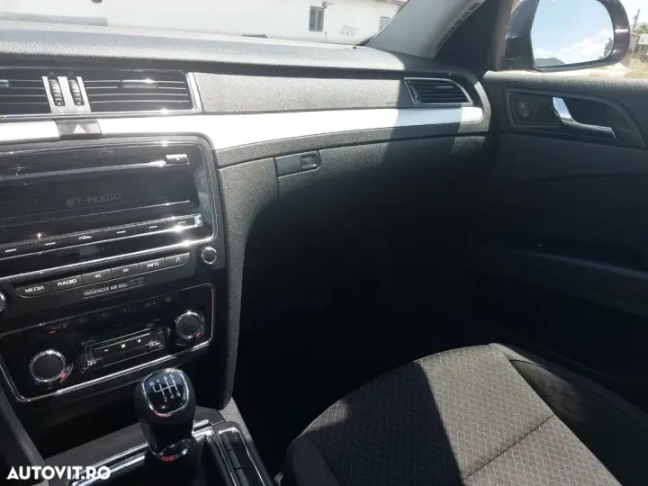 Škoda Superb II 2.0 TDI Ambition
