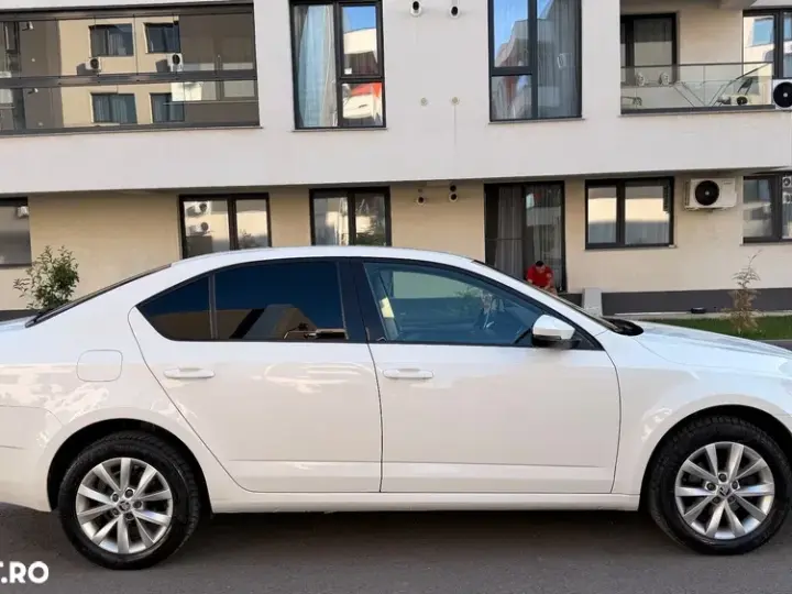 Škoda Octavia IV