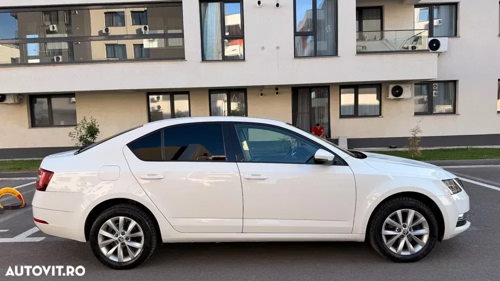 Škoda Octavia IV — imagine 2
