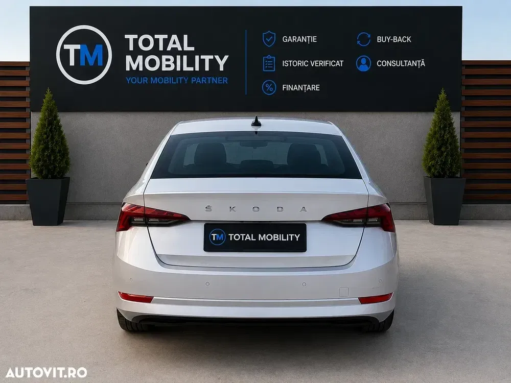Škoda Octavia IV 2.0 TDI DSG Ambition — imagine 3