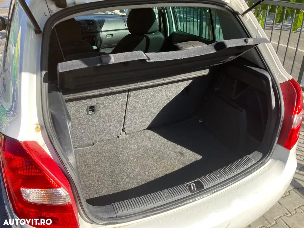 Škoda Fabia II 1.2 TSI Ambiente — imagine 5