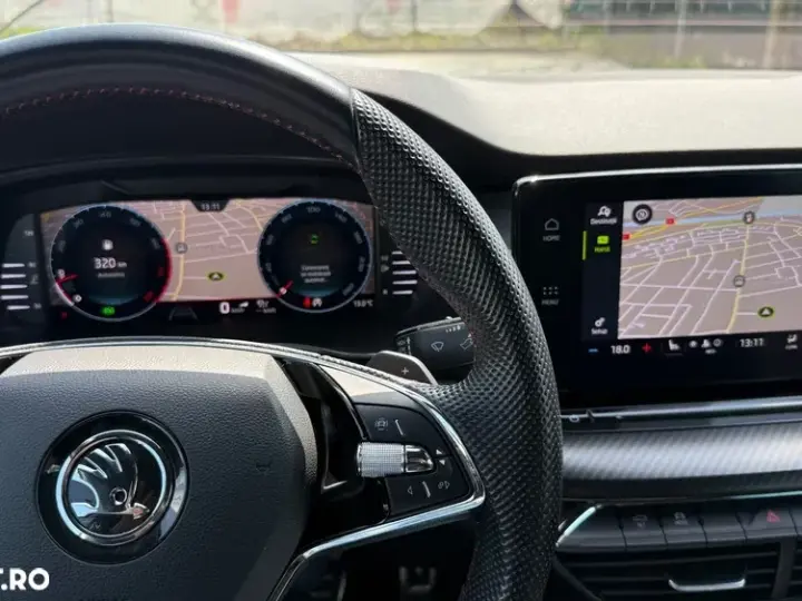 Škoda Octavia IV 2.0 TSI DSG RS