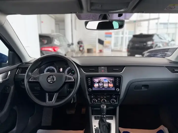 Škoda Octavia IV 1.6 TDI DSG Ambition