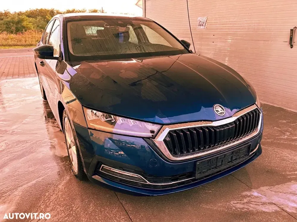 Škoda Octavia IV 2.0 TDI DSG Style — imagine 2