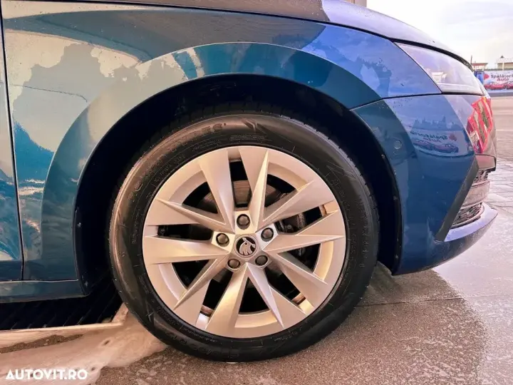 Škoda Octavia IV 2.0 TDI DSG Style